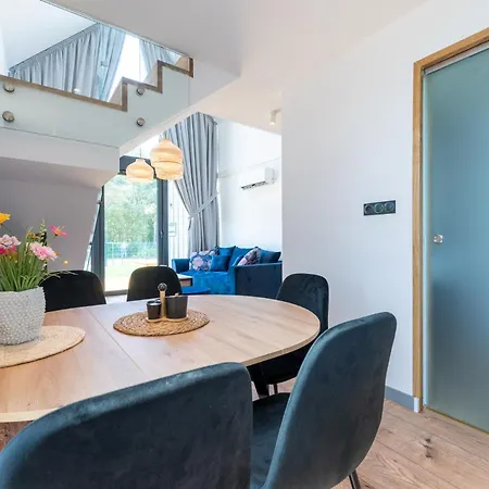 Willa Baltic Apartamentowe Nad Morzem Przy Plaży *